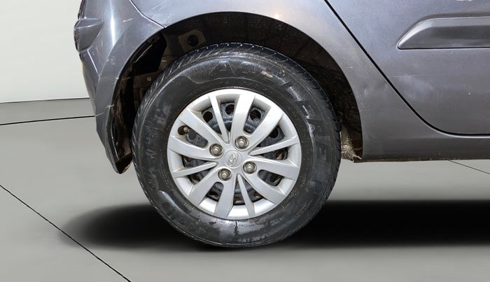 2013 Hyundai i10 MAGNA 1.2, Petrol, Manual, 21,011 km, Right Rear Wheel