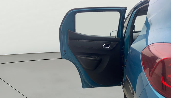 2020 Renault Kwid RXT 1.0 (O), Petrol, Manual, 13,822 km, LHS Rear Door