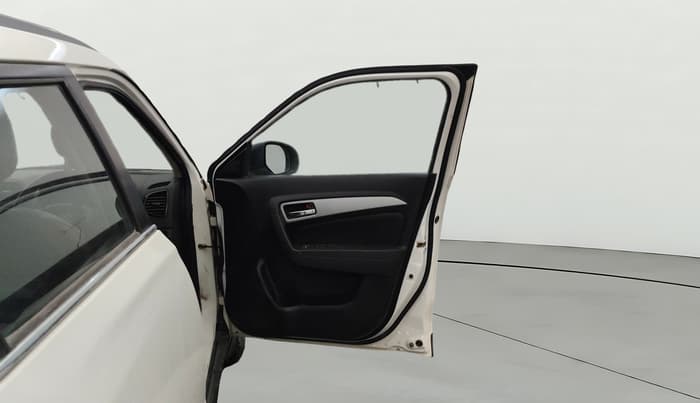2021 Maruti Vitara Brezza ZXI PLUS AT SHVS, Petrol, Automatic, 50,190 km, RHS Front Door