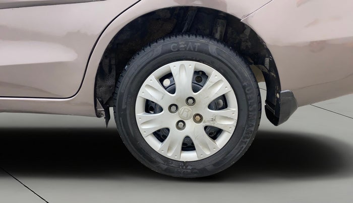 2015 Honda Amaze 1.2L I-VTEC S, Petrol, Manual, 1,45,044 km, Left Rear Wheel