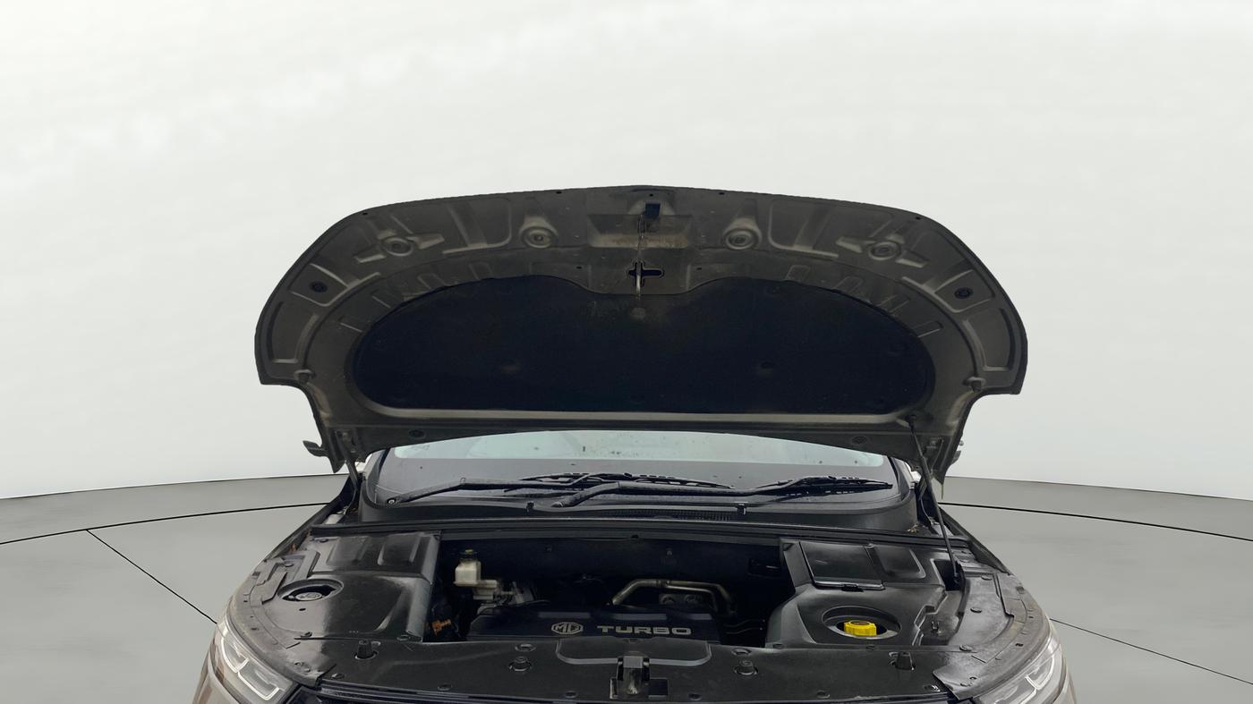 2020 MG HECTOR PLUS SHARP 1.5 PETROL TURBO DCT 6-STR, Petrol, Automatic, 41,145 km, Open Bonet