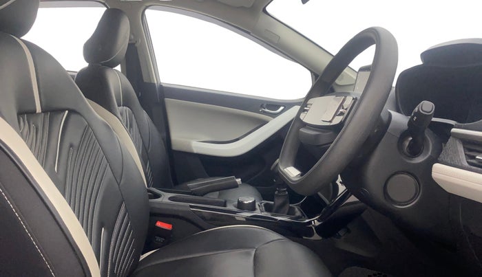 2024 Tata NEXON CREATIVE 1.2 PETROL, Petrol, Manual, 16,763 km, Right Side Front Door Cabin