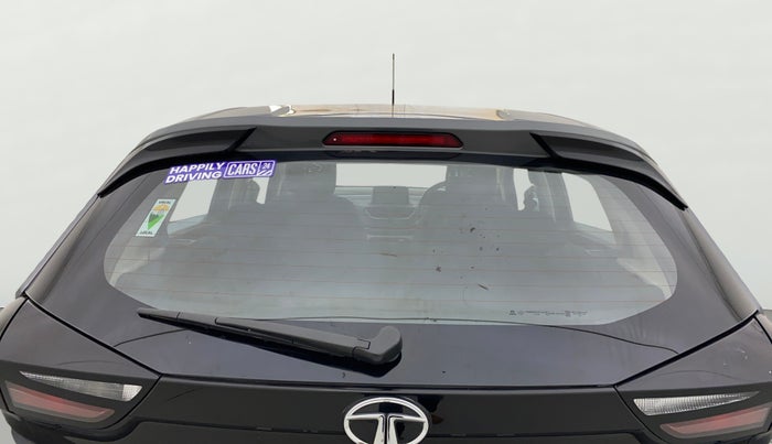 2022 Tata ALTROZ XZA, Petrol, Automatic, 27,042 km, Rear Windshield