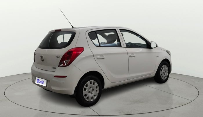 2014 Hyundai i20 MAGNA 1.2, Petrol, Manual, 77,067 km, Right Back Diagonal