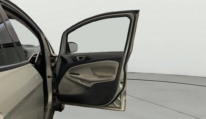 2015 Ford Ecosport TITANIUM 1.5L PETROL AT, Petrol, Automatic, 77,987 km, RHS Front Door