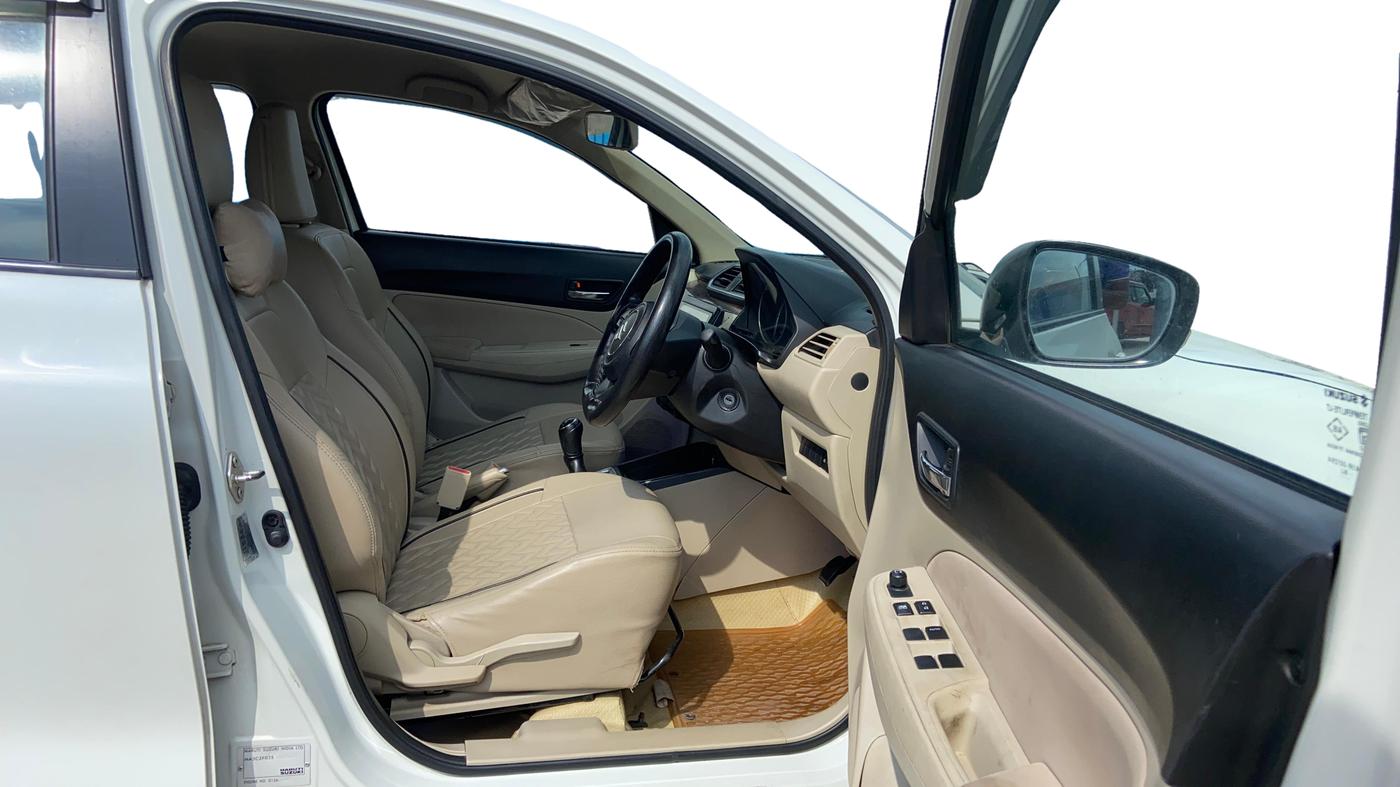 2019 Maruti Dzire VDI, Diesel, Manual, 1,15,270 km, Right Side Front Door Cabin