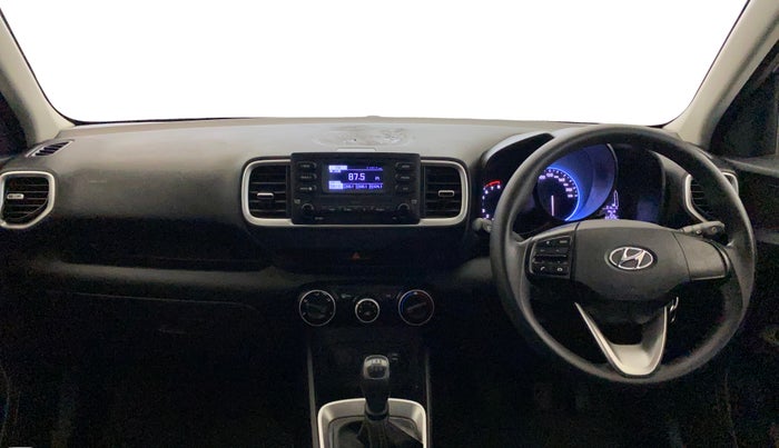 2021 Hyundai VENUE S 1.2, Petrol, Manual, 66,300 km, Dashboard