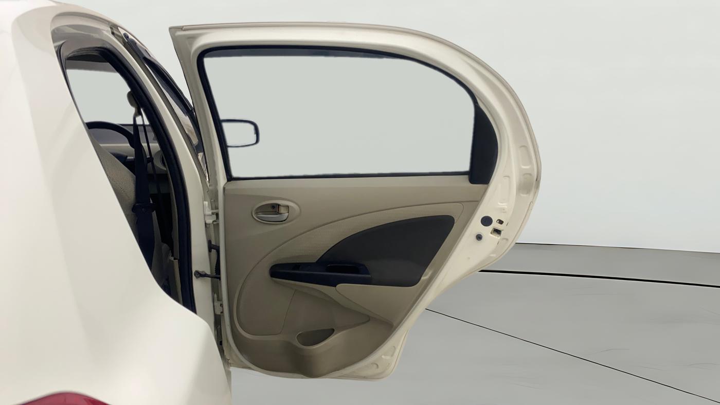 2013 Toyota Etios Liva V, Petrol, Manual, 98,845 km, RHS Rear Door