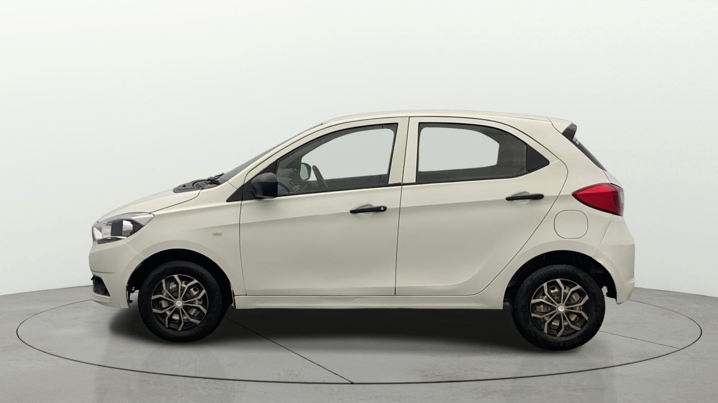 2016 Tata Tiago XE DIESEL, Diesel, Manual, 1,23,710 km, Left Side