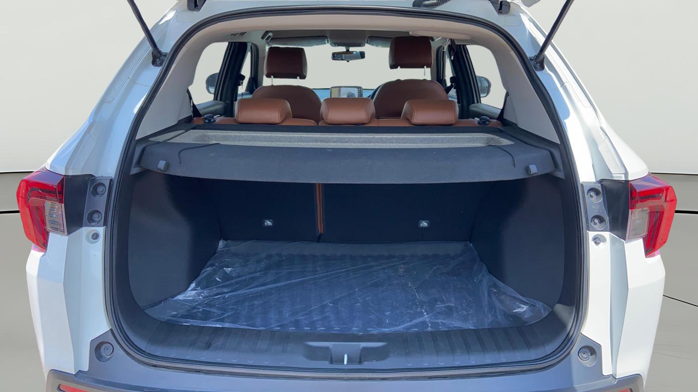 2025 Honda ELEVATE V CVT , Petrol, Automatic, 12,085 km, Boot Open Zoomed View