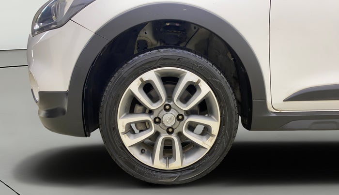 2017 Hyundai i20 Active 1.2 S, Petrol, Manual, 44,616 km, Left Front Wheel