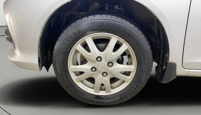 2016 Honda Brio VX AT, Petrol, Automatic, 60,365 km, Left Front Wheel