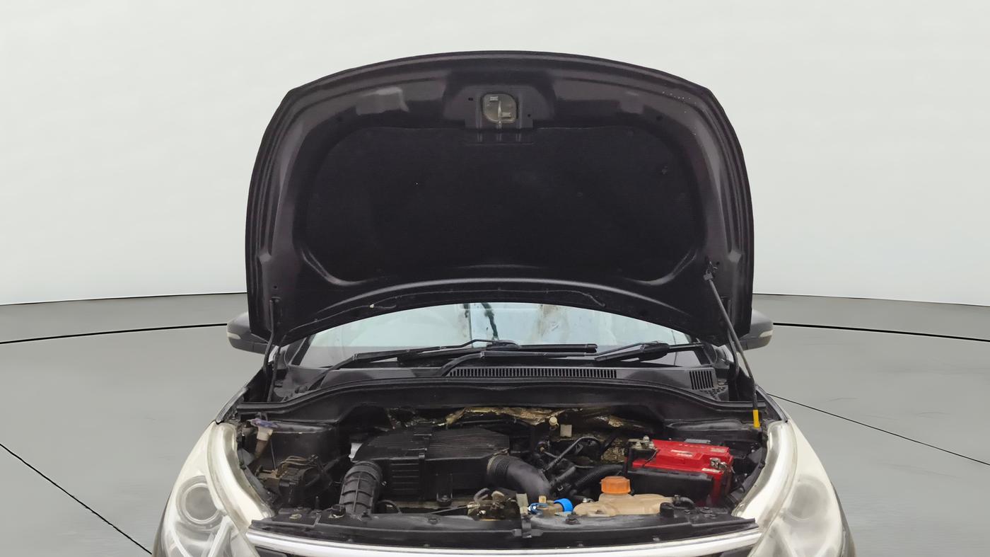 2014 Tata Zest XT PETROL, CNG, Manual, 70,204 km, Open Bonet