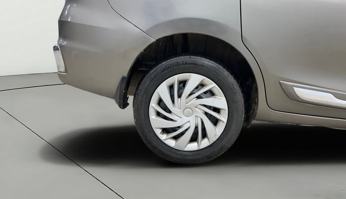 2021 Maruti Ertiga VXI SHVS, CNG, Manual, 62,845 km, Right Rear Wheel