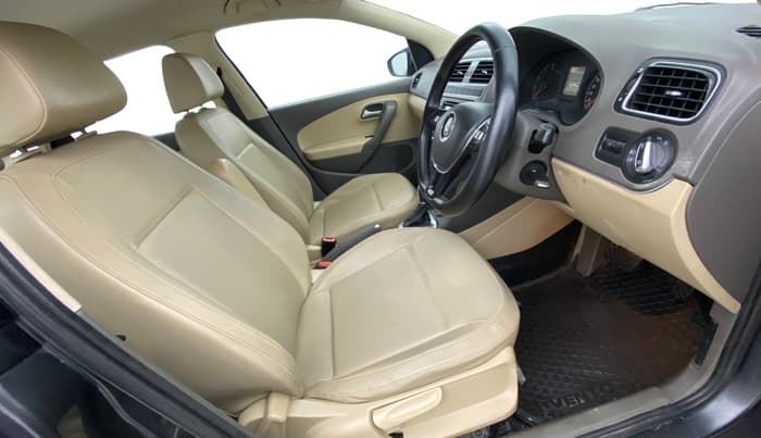 2016 Volkswagen Vento HIGHLINE PLUS 1.2 AT 16 ALLOY, Petrol, Automatic, 81,688 km, Right Side Front Door Cabin