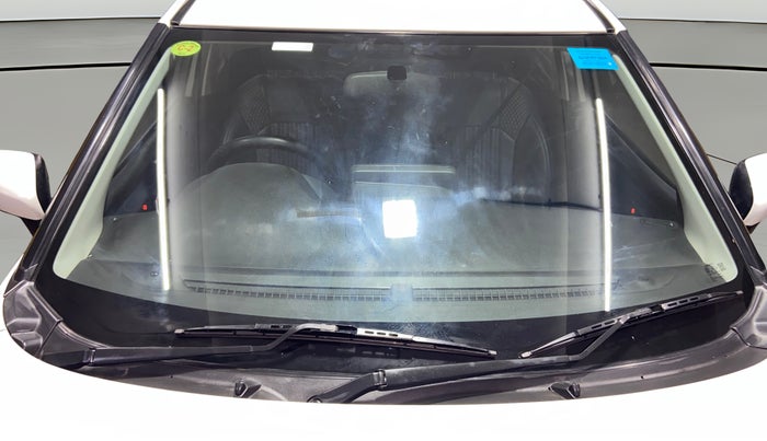 2022 Maruti Baleno DELTA PETROL 1.2, Petrol, Manual, 48,749 km, Front Windshield