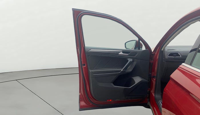 2020 Volkswagen TIGUAN ALL SPACE 2.0 TSI, Petrol, Automatic, 57,013 km, LHS Front Door