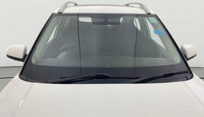 2020 Hyundai VENUE SX PLUS 1.0 TURBO DCT, Petrol, Automatic, 1,14,014 km, Front Windshield