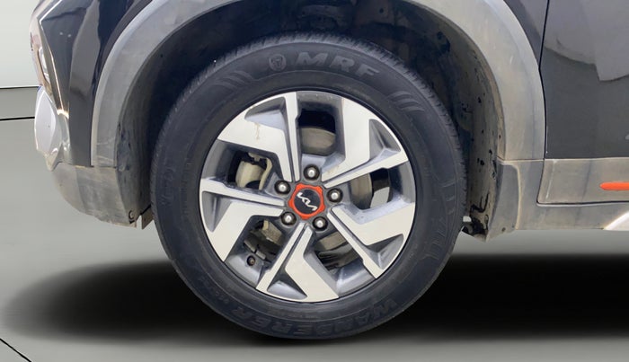 2021 KIA SONET HTX ANNIVERSARY EDITION 1.5 AT, Diesel, Automatic, 55,456 km, Left Front Wheel