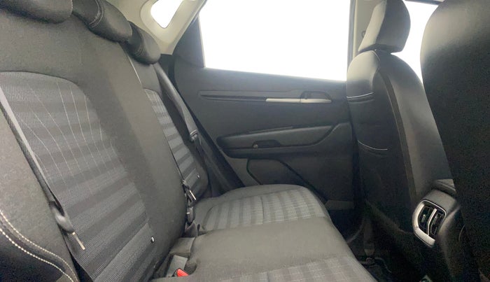 2023 KIA SONET HTK PLUS 1.0 IMT, Petrol, Manual, 13,063 km, Right Side Rear Door Cabin