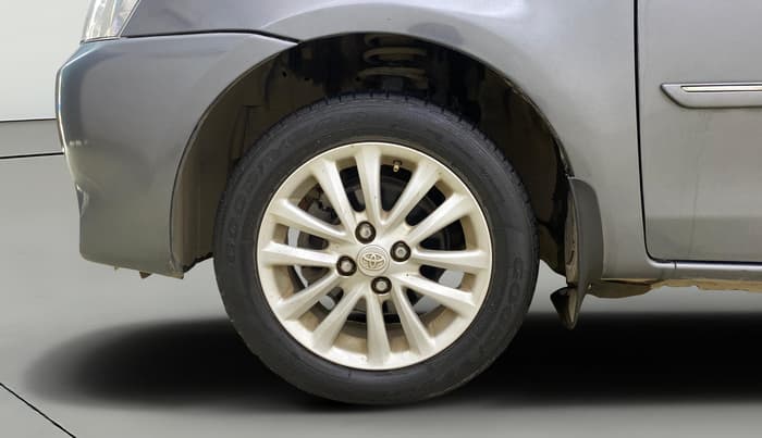 2013 Toyota Etios V, Petrol, Manual, 38,460 km, Left Front Wheel