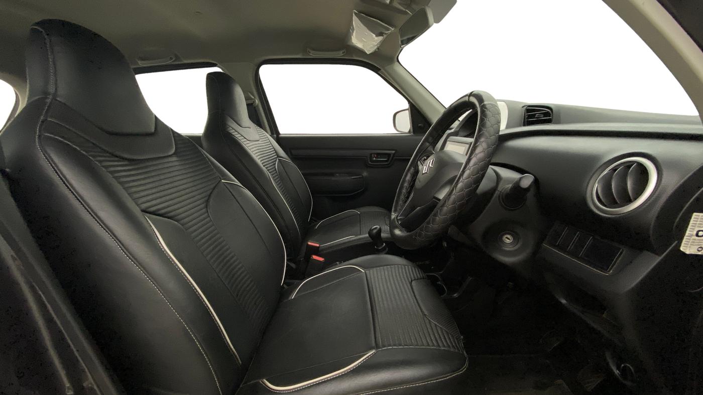 2019 Maruti S PRESSO VXI+, Petrol, Manual, 15,941 km, Right Side Front Door Cabin