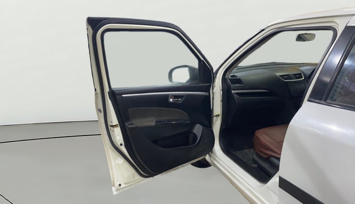 2014 Maruti Swift VXI, Petrol, Manual, 97,827 km, LHS Front Door