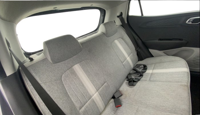 2022 Hyundai GRAND I10 NIOS SPORTZ AMT 1.2 KAPPA VTVT, Petrol, Automatic, 4,494 km, Right Side Rear Door Cabin