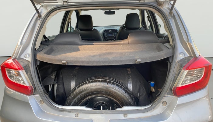 2019 Tata Tiago XZ PETROL, CNG, Manual, 1,13,117 km, Boot Open Zoomed View