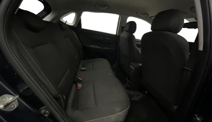 2021 Hyundai NEW I20 ASTA 1.2 AT, Petrol, Automatic, 60,200 km, Right Side Rear Door Cabin