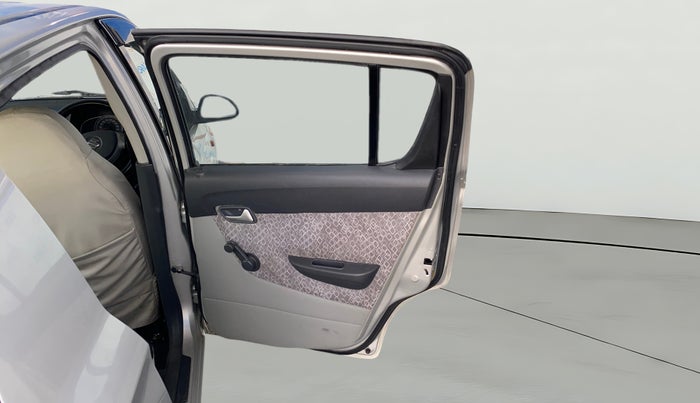 2016 Maruti Alto 800 LXI, Petrol, Manual, 72,981 km, RHS Rear Door