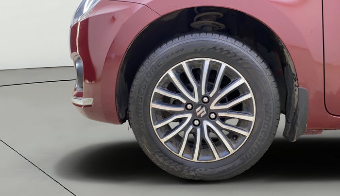 2017 Maruti Dzire ZXI PLUS AMT, CNG, Automatic, 1,06,513 km, Left Front Wheel