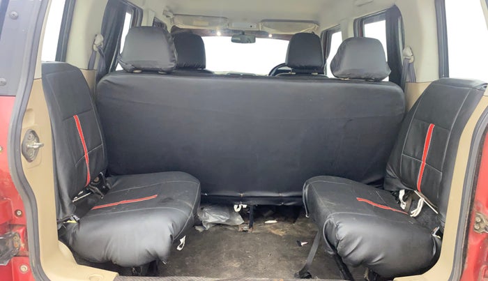 2016 Mahindra TUV300 T6 PLUS, Diesel, Manual, 67,182 km, Third Seat Row ( optional )