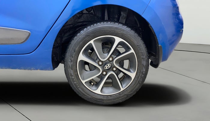2017 Hyundai Grand i10 SPORTZ (O) AT 1.2 KAPPA VTVT, Petrol, Automatic, 54,807 km, Left Rear Wheel