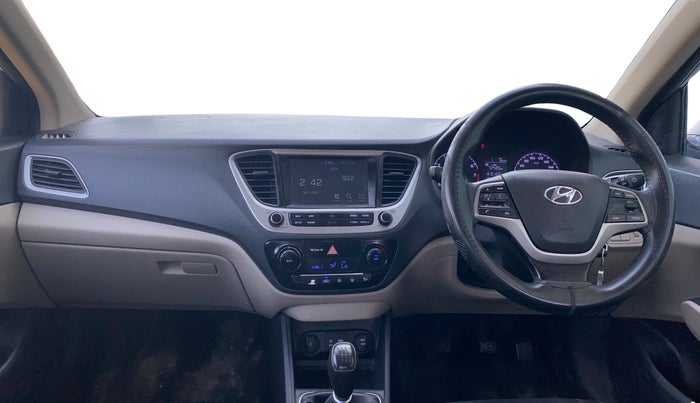 2018 Hyundai Verna 1.6 VTVT SX, Petrol, Manual, 50,759 km, Dashboard