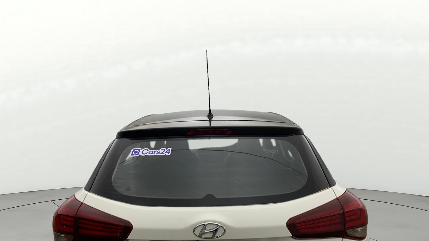 2018 Hyundai Elite i20 MAGNA EXECUTIVE 1.2, CNG, Manual, 80,108 km, Rear Windshield