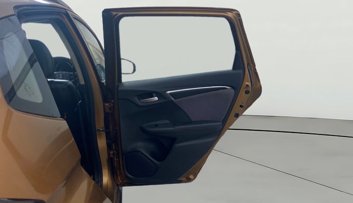 2018 Honda WR-V 1.5L I-DTEC VX MT, Diesel, Manual, 1,12,073 km, RHS Rear Door