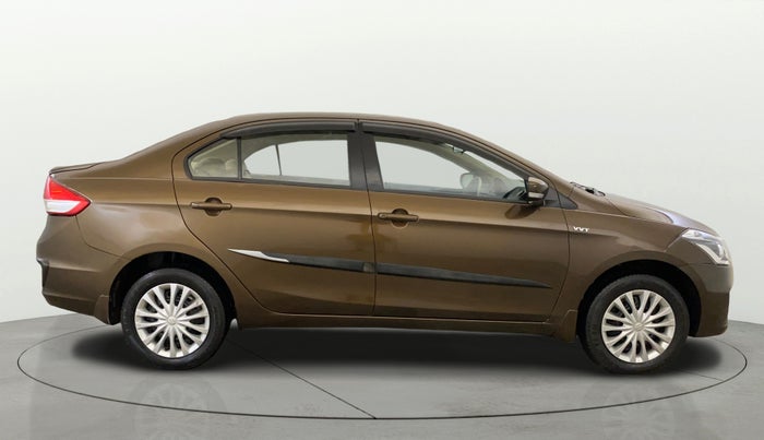 2016 Maruti Ciaz VXI+, Petrol, Manual, 70,040 km, Right Side View