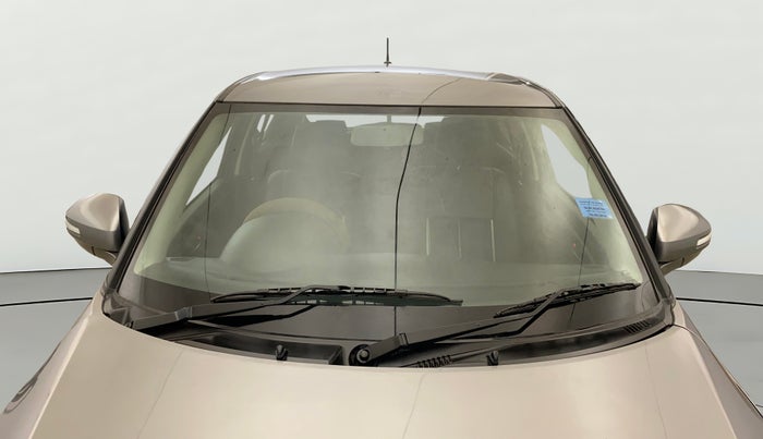 2014 Maruti Swift VXI, Petrol, Manual, 28,038 km, Front Windshield