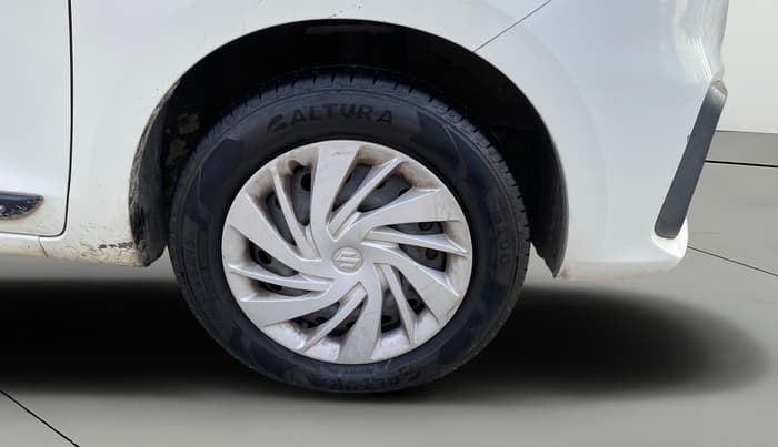 2020 Maruti Ertiga VXI CNG, CNG, Manual, 86,729 km, Right Front Wheel
