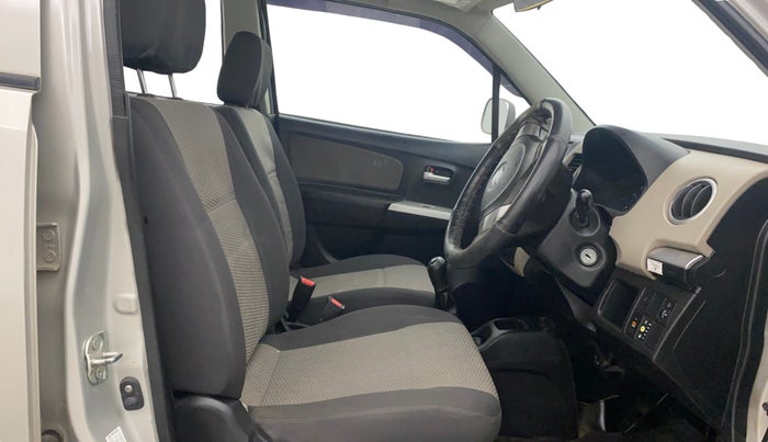 2015 Maruti Wagon R 1.0 LXI CNG, CNG, Manual, 1,03,785 km, Right Side Front Door Cabin