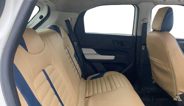 2022 Tata PUNCH ACCOMPLISHED MT, Petrol, Manual, 50,096 km, Right Side Rear Door Cabin