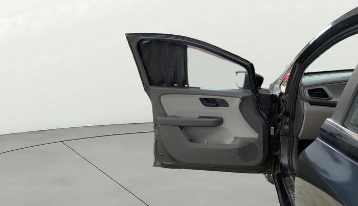 2020 Tata ALTROZ XE PETROL, Petrol, Manual, 48,591 km, LHS Front Door