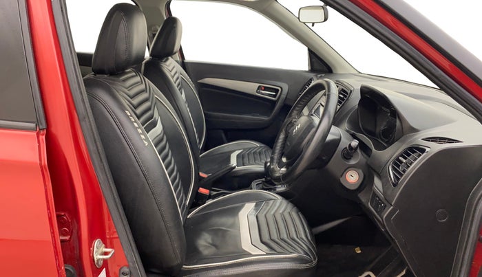 2019 Maruti Vitara Brezza ZDI AMT, Diesel, Automatic, 66,908 km, Right Side Front Door Cabin
