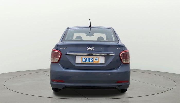 2015 Hyundai Xcent SX 1.2, Petrol, Manual, 76,403 km, Back/Rear