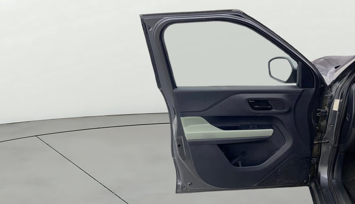 2021 Tata PUNCH ADVENTURE MT, Petrol, Manual, 38,303 km, LHS Front Door