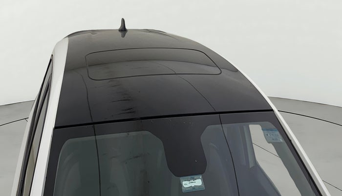 2024 Tata ALTROZ XZA + SUNROOF, Petrol, Automatic, 5,572 km, Roof