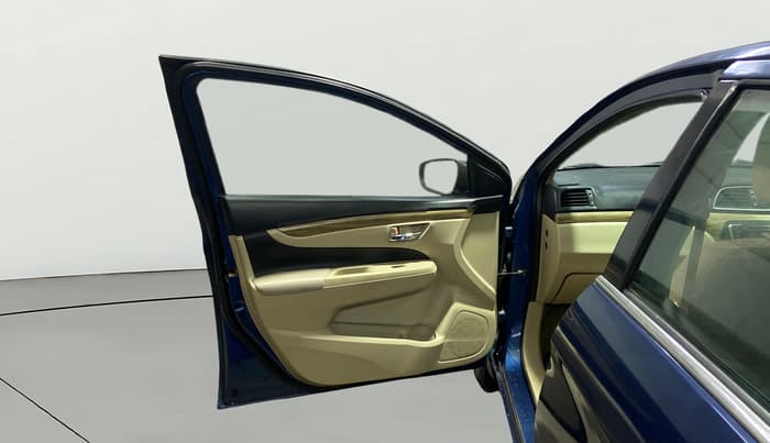 2019 Maruti Ciaz SIGMA 1.5 SHVS MT  PETROL, CNG, Manual, 1,07,641 km, LHS Front Door