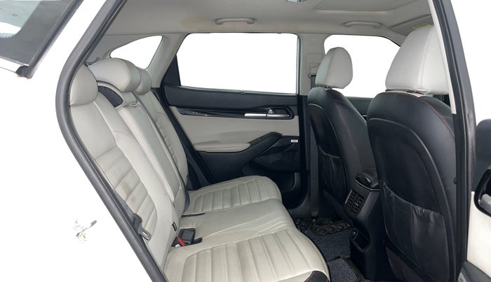 2019 KIA SELTOS GTX PLUS 1.4 PETROL, Petrol, Manual, 76,363 km, Right Side Rear Door Cabin