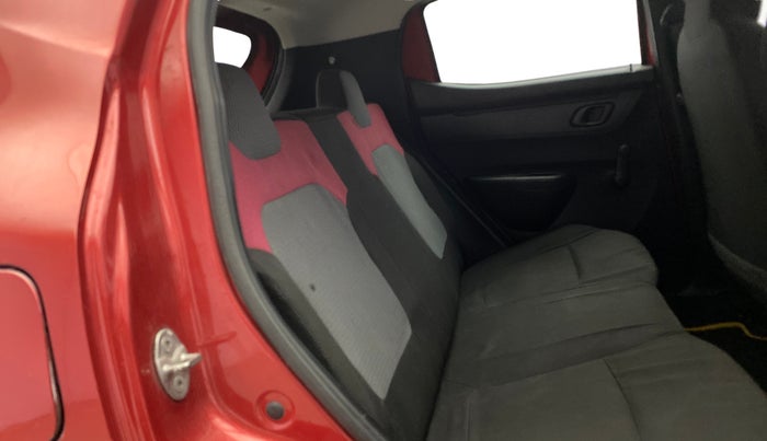 2018 Renault Kwid RXT 1.0, Petrol, Manual, 49,665 km, Right Side Rear Door Cabin